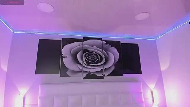 sofi bakerr online show from 11-05-25, 11:43