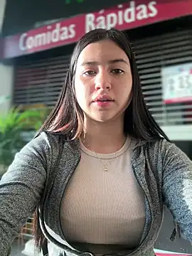 Snapshot of VAL_PRINCESS chatting on 12-14-24, 09:56 VAL PRINCESS online show from 12-14-24, 09:56