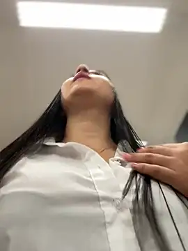 Snapshot of VAL_PRINCESS chatting on 01-04-25, 09:09 VAL PRINCESS online show from 01-04-25, 09:09