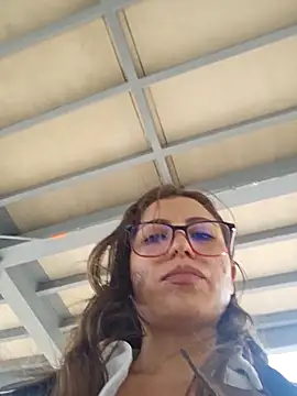 Snapshot of mmmVirginia chatting on 12-16-25, 05:51 mmmVirginia online show from 12-16-25, 05:51