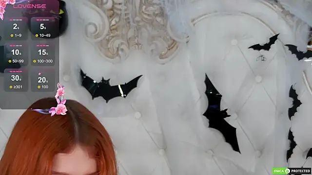 Eva Cramer online show from 10-19-25, 02:07