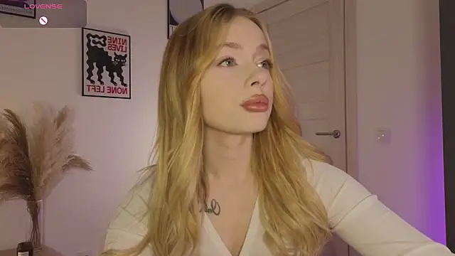  MayShy  online show from 03-19-25, 02:35