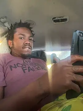 SlimeCrownzOut5 online show from 12-20-24, 02:16