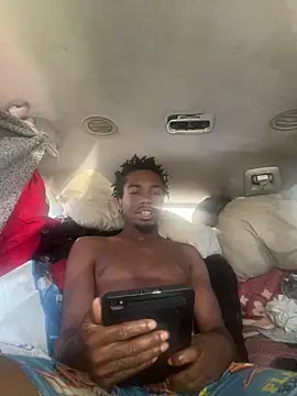 SlimeCrownzOut5 online show from 12-27-24, 04:43