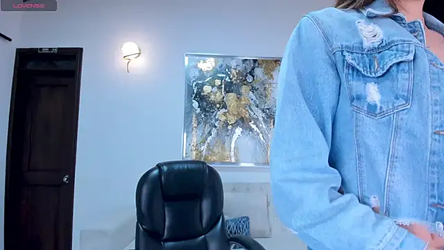 AnaisNin online show from 09-30-25, 03:22