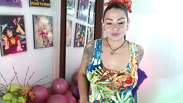 Ginna--mia online show from 12-15-24, 06:37