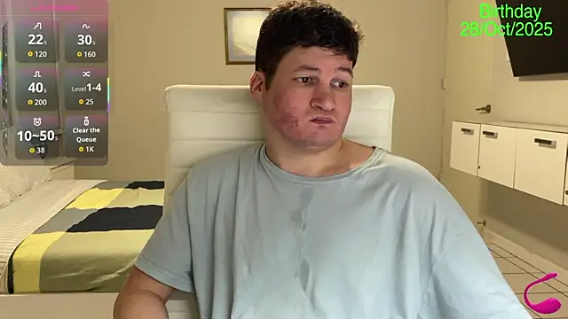 Snapshot of Lorenzo_hernandez chatting on 10-20-25, 02:39 Lorenzo hernandez online show from 10-20-25, 02:39