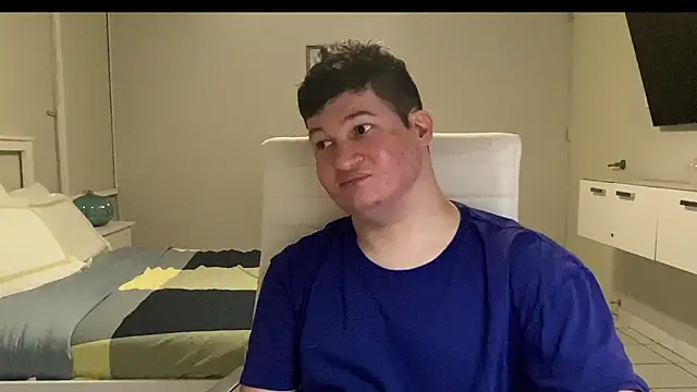 Snapshot of Lorenzo_hernandez chatting on 11-16-25, 02:17 Lorenzo hernandez online show from 11-16-25, 02:17