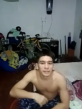 Mrdetonador online show from 11-16-25, 05:57