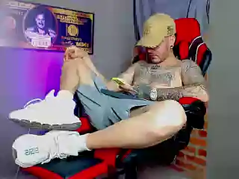 smoker445 online show from 02-10-25, 09:04
