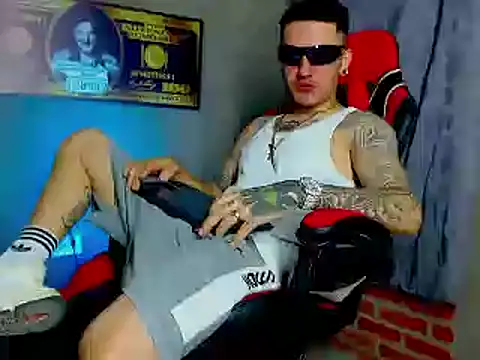 smoker445 online show from 02-13-25, 04:54