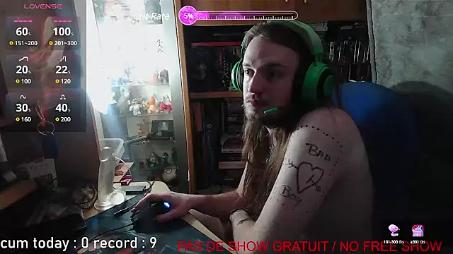 nicolasdumand21 online show from 01-23-25, 12:41