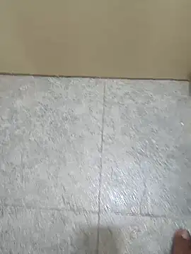 Snapshot of sat_1234 chatting on 03-11-25, 01:05 sat 1234 online show from 03-11-25, 01:05