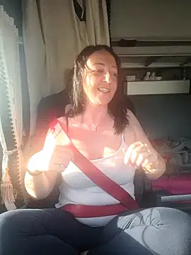 cuplubijoanna online show from 02-06-25, 04:14
