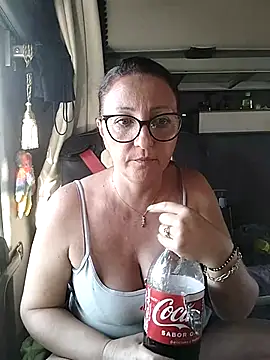 cuplubijoanna online show from 10-06-25, 03:53