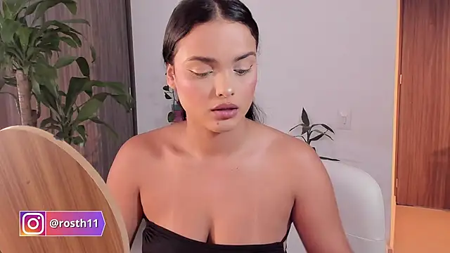 rossth1 online show from 10-09-25, 07:34