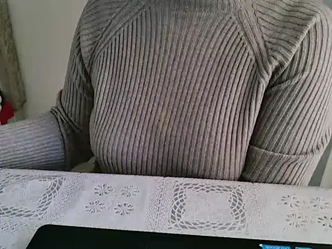 Snapshot of Gracefulgoddess chatting on 01-15-25, 07:05 Gracefulgoddess online show from 01-15-25, 07:05