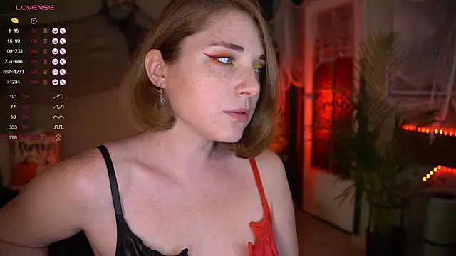 Snapshot of Your_phobia chatting on 10-28-25, 09:17 Your phobia online show from 10-28-25, 09:17