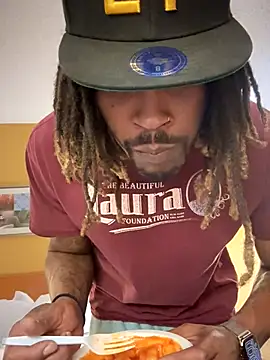 1BeautyN1Beast online show from 10-19-25, 08:20