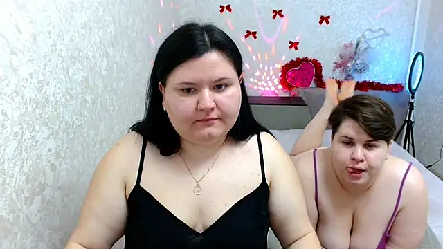BeckyAndHellen online show from 01-10-25, 09:55