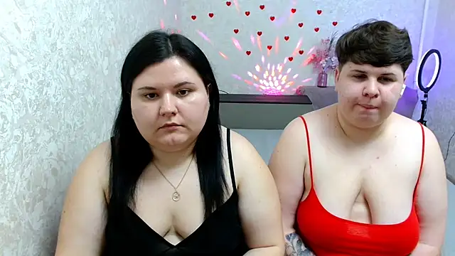 BeckyAndHellen online show from 02-14-25, 04:20