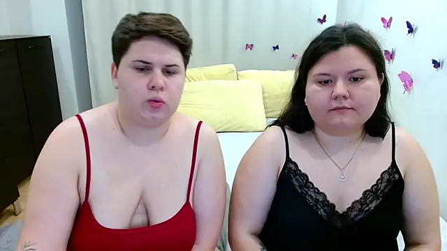 BeckyAndHellen online show from 09-17-25, 04:08
