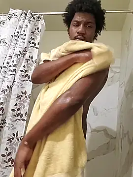 Snapshot of gaimov3r2024 chatting on 11-15-25, 08:22 gaimov3r2024 online show from 11-15-25, 08:22