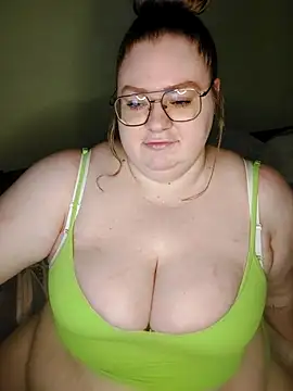 Chloe WS online show from 11-11-25, 04:45