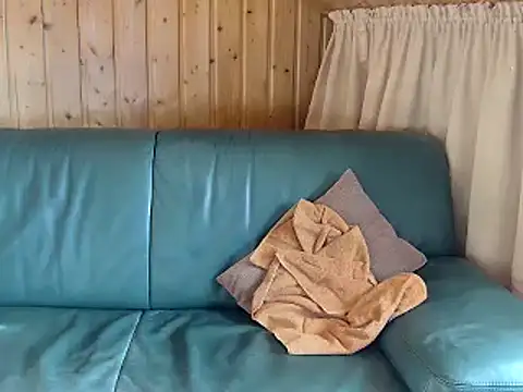 Snapshot of biggandybig chatting on 02-18-25, 02:06 biggandybig online show from 02-18-25, 02:06