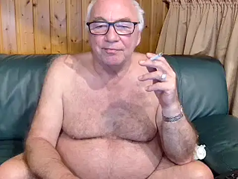 Snapshot of biggandybig chatting on 03-11-25, 09:48 biggandybig online show from 03-11-25, 09:48