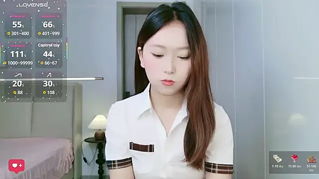 Snapshot of kaka622 chatting on 10-28-25, 10:30 kaka622 online show from 10-28-25, 10:30