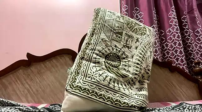 Snapshot of bebrainsmart1 chatting on 01-08-25, 09:34 bebrainsmart1 online show from 01-08-25, 09:34