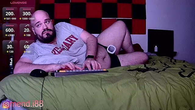 menditeta1 online show from 12-17-24, 03:50