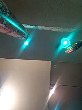 RomWoolf online show from 02-18-25, 12:59