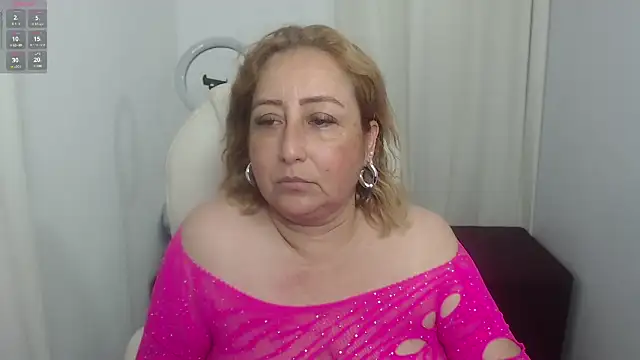 Snapshot of paiper_halliwey chatting on 02-21-25, 11:32 paiper halliwey online show from 02-21-25, 11:32