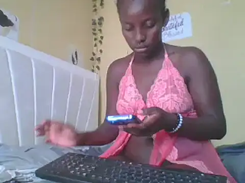 HoLy-ViRgiN online show from 02-05-25, 12:06