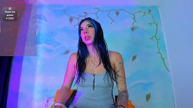 SaturnooStonee online show from 09-23-25, 04:37