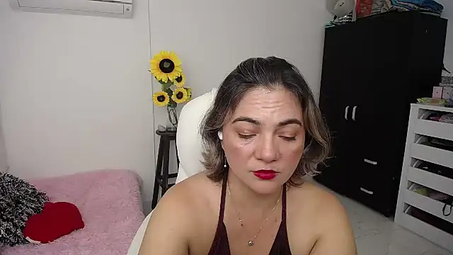 ana milf online show from 12-18-24, 01:37