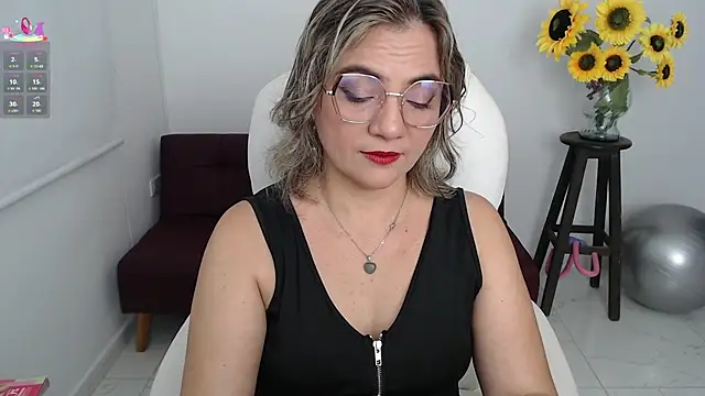 ana milf online show from 09-14-25, 01:43