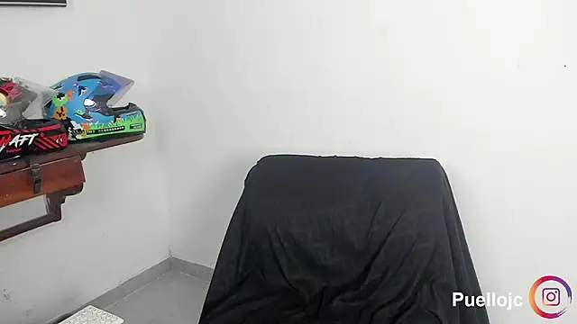 Snapshot of Xander_Str0ng chatting on 02-25-26, 11:42 Xander Str0ng online show from 02-25-26, 11:42