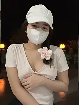 BabyThree  online show from 12-26-24, 01:21