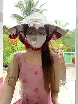 BabyThree  online show from 11-01-25, 08:49