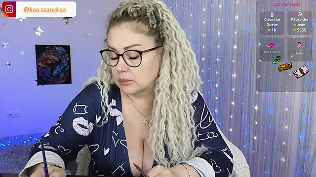 misskaassandraa online show from 12-22-24, 12:49