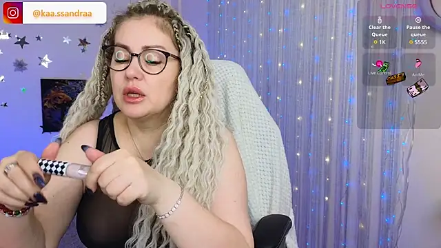 misskaassandraa online show from 12-26-24, 05:08