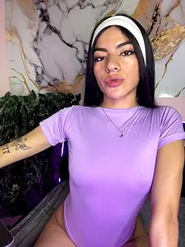 liss hot  online show from 10-10-25, 10:20