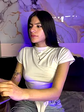 liss hot  online show from 11-10-25, 10:09