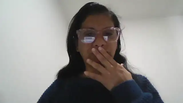 Snapshot of titssmall123 chatting on 01-05-25, 05:51 titssmall123 online show from 01-05-25, 05:51