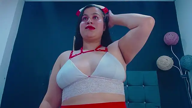 Snapshot of mia_xx1 chatting on 10-31-25, 02:56 mia xx1 online show from 10-31-25, 02:56