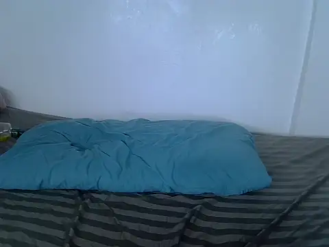 laetitia  online show from 11-05-25, 12:32