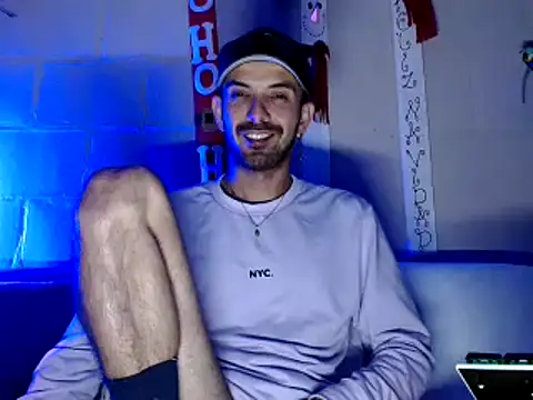 Snapshot of Tomas_Tylor chatting on 01-03-25, 03:27 Tomas Tylor online show from 01-03-25, 03:27